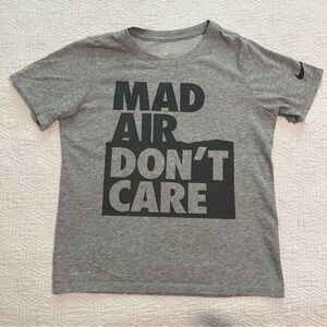 Nike Kids Gray Graphic Tee